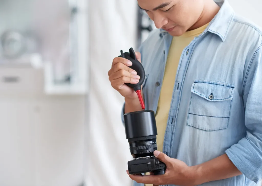 Clean lens in a clean environment - Tech Cloud Ltd