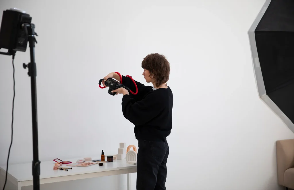 Photographing cosmetic and beauty products - Tech Cloud Ltd